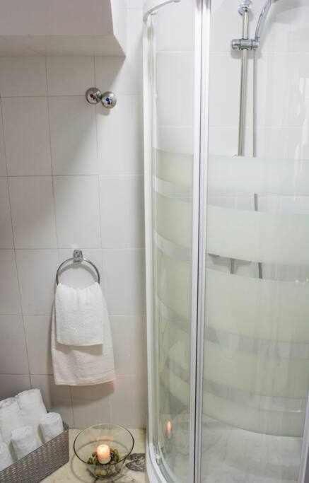 Atico Con Piscina Junto Catedral De Sevilla Eksteriør billede